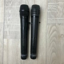 USED TOA WM-1200 ワイヤレス マイクロホン ハンドマイク CARDIOID WIRELESS MICROPHONE ブラック マイク ハンド型 2本 セット 通電確認済_画像5