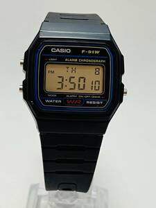 動作　CASIO カシオ 腕時計■美品 - F-91W ボーイズ ラバーベルト 黒×マルチ