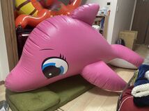 ★ 激レア 製造元不明 巨大なピンクドルフィンの空気ビニール人形 空ビ 約3m ★_画像1