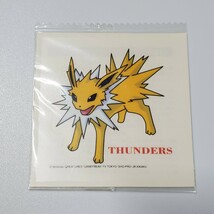 送料無料☆匿名配送☆ポケモン アイロンプリントシート サンダース アップリケ　シール　ポケットモンスター　POCKET MONSTERS_画像1