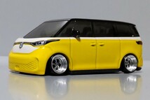 希少 フォルクスワーゲン ID. BUZZ 改 EV VW バズ 深リム ポルシェ アロイ ホイール ローダウン カスタム 改造 シャコタン ドイツ (1/64)_画像2