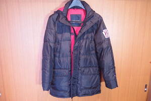 ★TOMMY HILFIGER(トミーヒルフィガー) フード付きコート　ブラック・レッド　サイズL　定価24000円　★