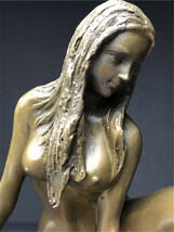 銅製　西洋美術 ブロンズ 女性像 　バレエ　女神　ヌード　女性　少女　美人　裸婦　仏像　置物　大理石台座　重さ約2653ｇ_画像8