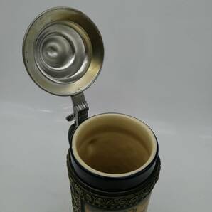 y2494 ドイツ製 陶器 ビアマグ ビールジョッキ 蓋付き インテリア コレクション ビールグラス 中古品 現状品 お土産 酒 食器の画像6