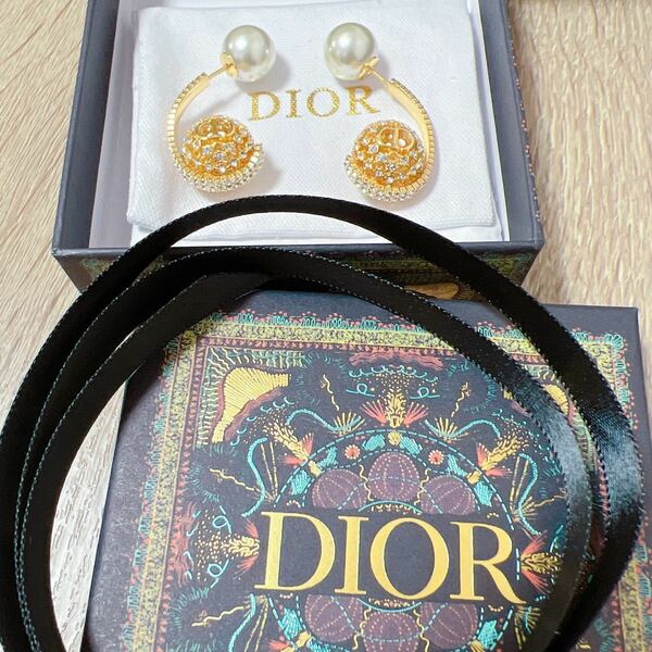 超美品 Dior クリスチャンディオール CDロゴ ピアス パール ゴールド 未使用