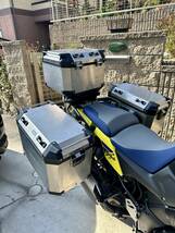 Givi Pair Of Side Cases Trekker Outback 48lt Aluminium (with SUZUKI V-Strom 1050XT キット：Givi Plo3118cam)_画像1