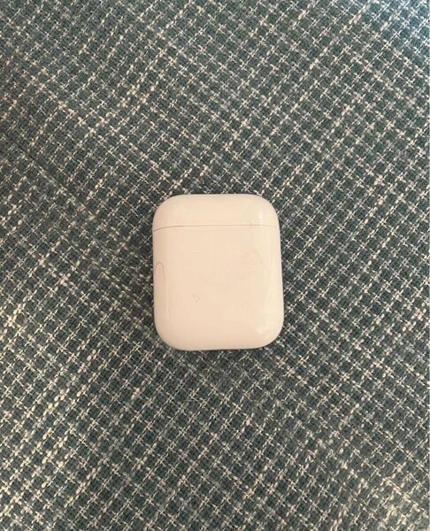 AirPods エアーポッズ Apple