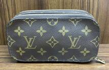 【美品】 LOUIS VUITTON ルイヴィトン モノグラム トゥルース ブラッシュ PM M47510 化粧ポーチ_画像2