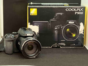 COOLPIX P900