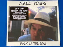 【新品未開封】Neil Young (ニール・ヤング) CD 【輸入盤】Fork in the Road(CD+DVD) 紙ジャケット仕様_画像1