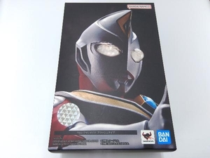 S.H.Figuarts (真骨彫製法) ウルトラマンダイナ フラッシュタイプ PVC&ABS製 塗装済み可動フィギュア 倉庫L