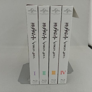 [全4巻セット]神撃のバハムート VIRGIN SOUL Ⅰ~Ⅳ(初回限定版)(Blu-ray Disc)の画像1