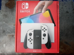 美品 Nintendo Switch(有機ELモデル) Joy-Con(L)/(R) ホワイト(HEGSKAAAA)