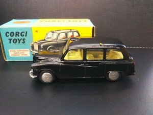 CORGI TOYS 418 AUSTIN TAXI