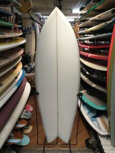 TWIN FIN 約5’5” ツインフィン 約5’5” サーフボード ショートボード 茅ヶ崎駅北口店 店舗受取可