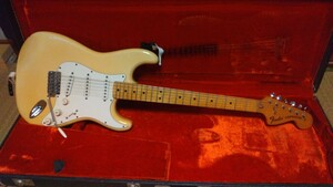  Fender USA Stratocaster 1975年製 フェンダー ストラトキャスター エレキギター ハードケース付き　商品説明欄に追加画像あり