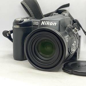 【動作確認済！】Nikon ニコン COOLPIX5700 デジタルカメラ【2393843-1/130/rgmry】