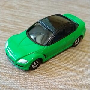 トミカ　マツダ　RX-8 ロータリー　黒屋根　緑色　スポーツカー