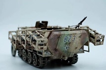 1/35 ドイツ ハノマーク Sd.Kfz. Stuka Zu Fuss 組立塗装済完成品 フィギュア人形2体付き_画像5