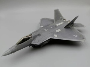 アカデミー 1/72 アメリカ空軍 F-22 組立塗装済完成品