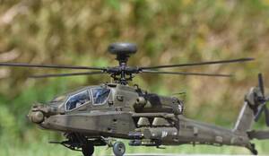 Art hand Auction 1/72 アメリカ AH-64D アパーチ 組立塗装済完成品, プラモデル, 航空機, 完成品