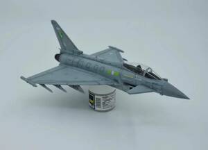 1/72 イギリス ロイヤル空軍 EF-2000 Typhoon 組立塗装済完成品