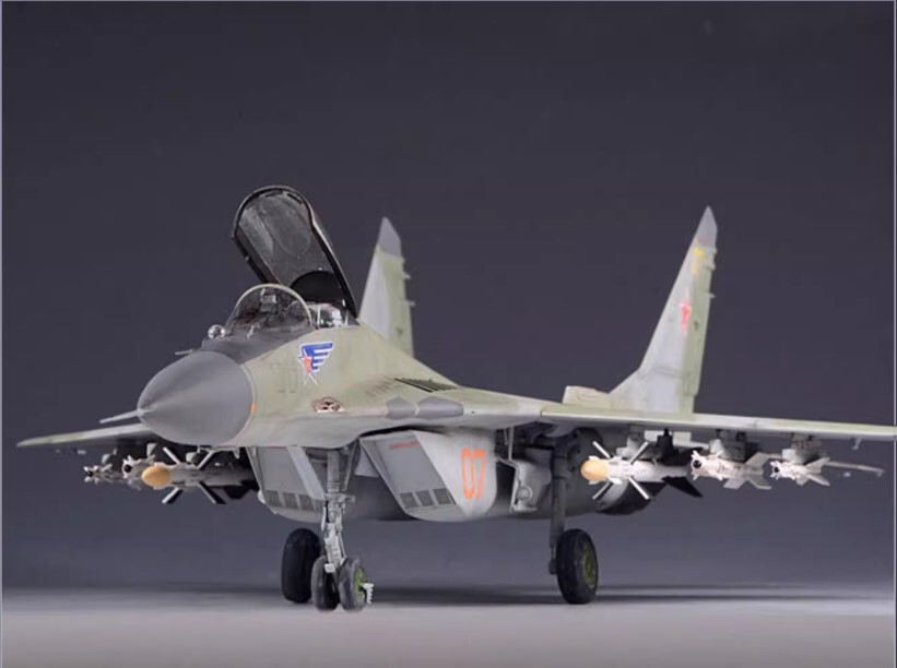 1/48 俄罗斯空军 MIG29 FULCRUM C 9-12 组装涂装完成品, 塑料模型, 飞机, 完成的产品