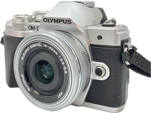 OLYMPUS OM-D E-M10 III 14-42mm 40-150mm ミラーレス一眼カメラ ダブルズームキット 中古 良好 C8558245
