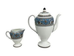 WEDGWOOD ティーポット ミルクピッチャー付き フロレンティーン 食器 中古 S8551479