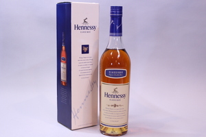 p-1700　未開栓古酒　HENNESSY CLASSIQUE COGNAC BRANDY ヘネシー クラシック コニャック　700mL