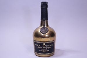 p-1784　未開栓古酒　COURVOISIER COUR IMPERIALE クルボアジェ クール インペリアル コニャック 700mL