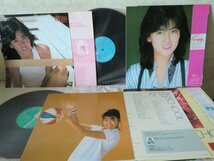 (LP)【何点でも同送料 LP/レコード/2枚まとめて/中山美穂/AFTERSCHOOL/KING K28A730/中山美穂/C/KING K28A680/ピンナップ付/2枚セット_画像3