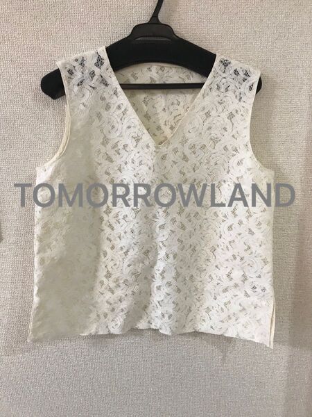 TOMORROWLAND 総レースノースリーブブラウス 定価2万円