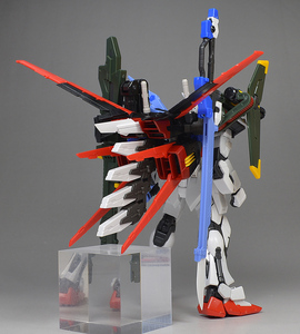 国内発送！☆1/144　RG　エールストライク専用　パーフェクトストライク改造キット　ガンダム　SEED　デスティニー　ムウ