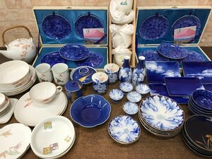 ☆中古品☆宮内庁御用達　深川製磁　牡丹　急須　湯呑　中皿　銘々皿　酒器セット　まとめ売り