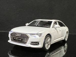 Audi A6 クワトロ 1/32 ミニカー H153