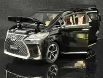 レクサス LEXUS LM300H 1/24 ミニカー ブラック H122_画像9