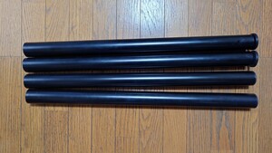 ニトリの机脚です。長さ68cm 