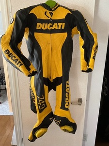 ダイネーゼ　DUCATI　749　つなぎ　美品