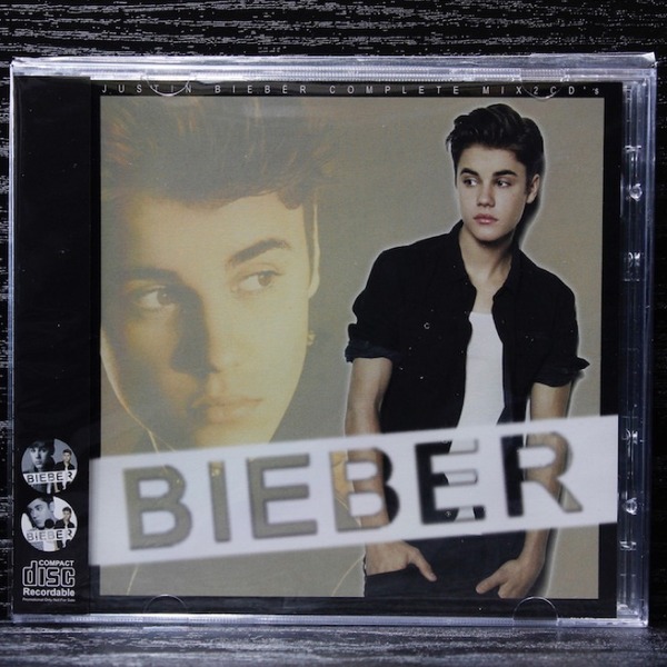 ・Justin Bieber Complete Best Mix 2CD ジャスティン ビーバー 2枚組【47曲収録】新品 (V-004)