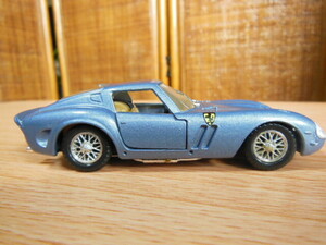 　solido（ソリドミニカー）FERRARI（フェラーリ）　２５０　GTO　1963（1/43スケール）