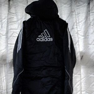 【未使用】adidas アディダス　綿入りブルゾン　綿入りジャケット（Ｍサイズ ブラック） ベンチコート アウター