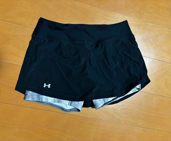 Under Armor ショットパンツ スカート　ランニングウェア スポーツウェア