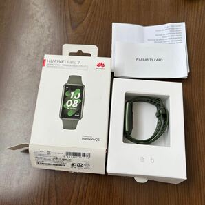 602p1710☆ HUAWEI Band 7 スマートウォッチ フルビューディスプレイ1.47インチ 2週間持続バッテリー 心拍計 ウェルダネスグリーン