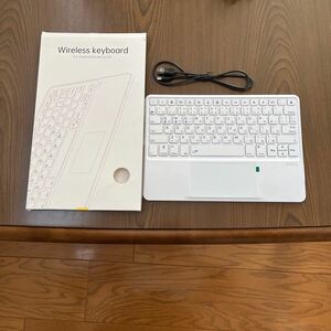 602p2821☆ Saikou キーボード ワイヤレス 日本語配列 ipad キーボード タッチパッド付き キーボード bluetooth 3台 iOSデバイス