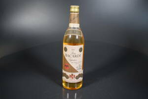 【和】(8554)　時代古作　現状品　BACARDI　RUM　スピリッツ　ビンテージ　古酒　重量約1144g　売り切り