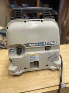 マキタ エアーコンプレッサー AC700 動作確認訳あり商品makita 常圧 