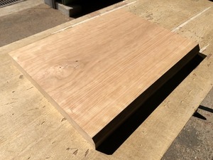 送料無料！！【S144B】チェリー 485×365×35㎜ 板材 乾燥材 木工 DIY 材木 天然木 無垢材《銘木すずめや》