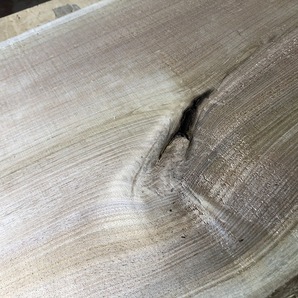 送料無料！！【S153B】胡桃 610～617×360～380×33㎜ 板材 乾燥材 木工 DIY 材木 天然木 無垢材 クルミ《銘木すずめや》の画像5