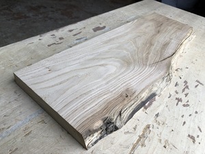 送料無料！！【S208B】栗 645×～240×30㎜ 板材 乾燥材 木工 DIY 材木 天然木 無垢材 《銘木すずめや》